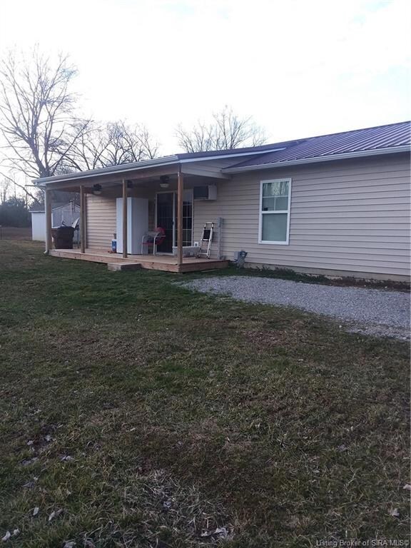 4351 N Bogardus Rd, Austin, IN 47102 - photo 2