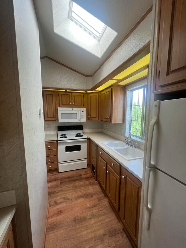 Kitchen 2