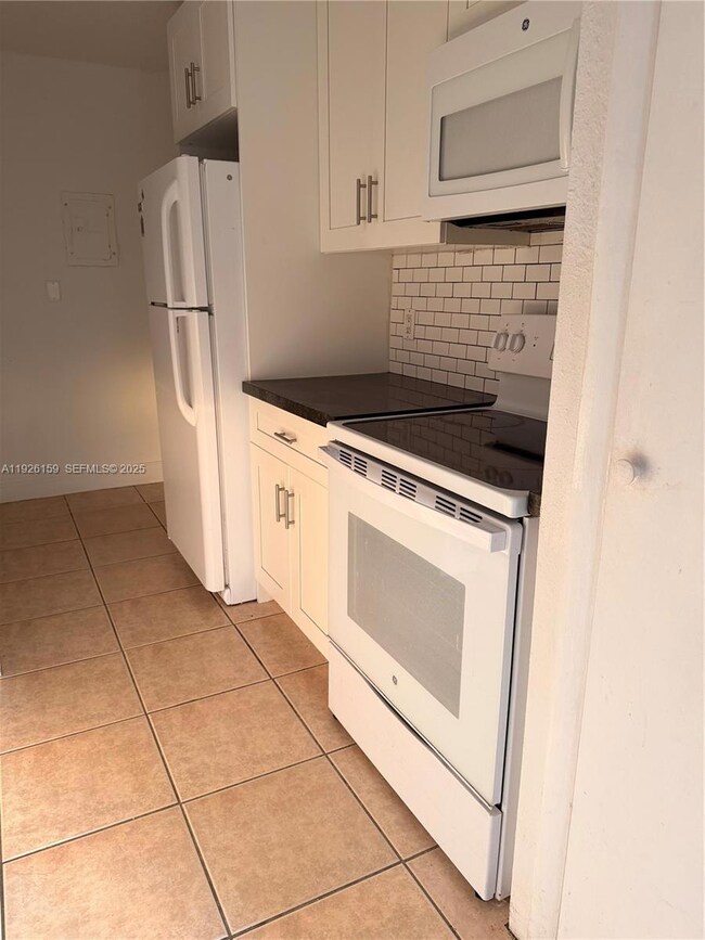 West Sunset Palm unit B8, Miami, FL 33173 - photo 7