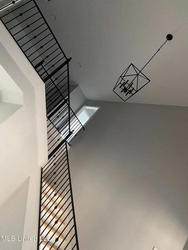 5036 Watson Place Blvd, Nesbit, MS 38651 - photo 6