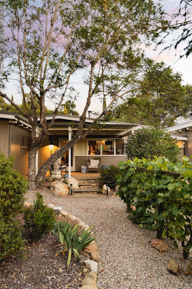 828 Tornoe Rd, Santa Barbara, CA 93105 - photo 3