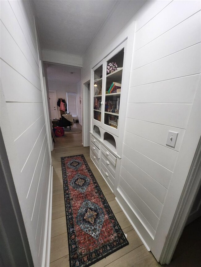 624 Michigan St unit 524 State 138 E Sher, Petoskey, MI 49770 - photo 5