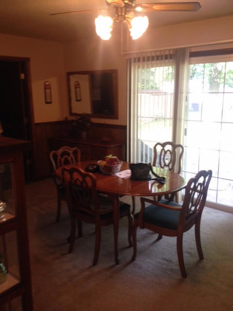 timber dining