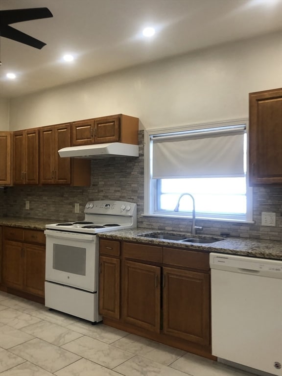 93 Pine St unit 1, Swampscott, MA 01907 - photo 4