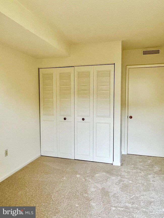 3408 Chiswick Ct unit 472H, Silver Spring, MD 20906 - photo 7