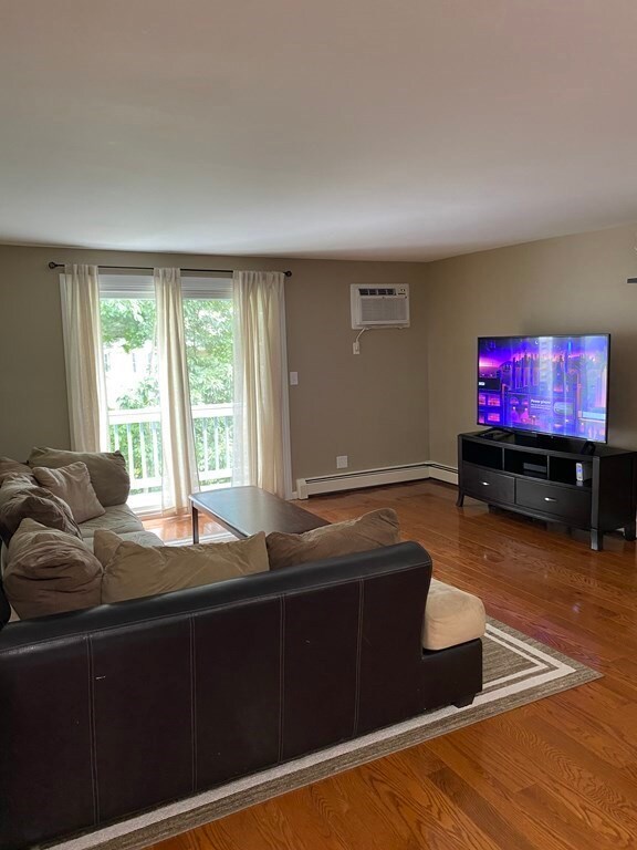 165 Chestnut St unit 7, Foxboro, MA 02035 - photo 4