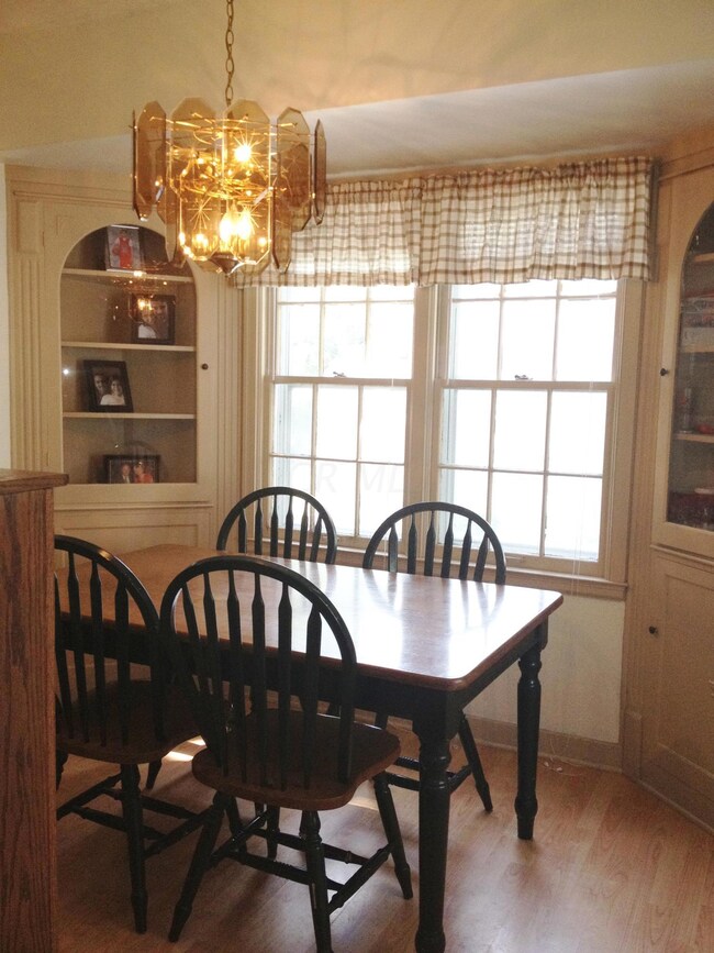 3- Corner cabinets in Dining Room