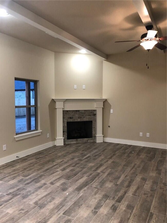 631 Captain Marshal St, Prairie Grove, AR 72753 - photo 3