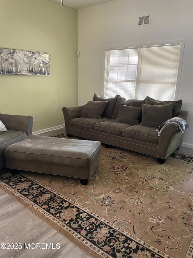 518 Petunia Ln N, Whiting, NJ 08759 - photo 2