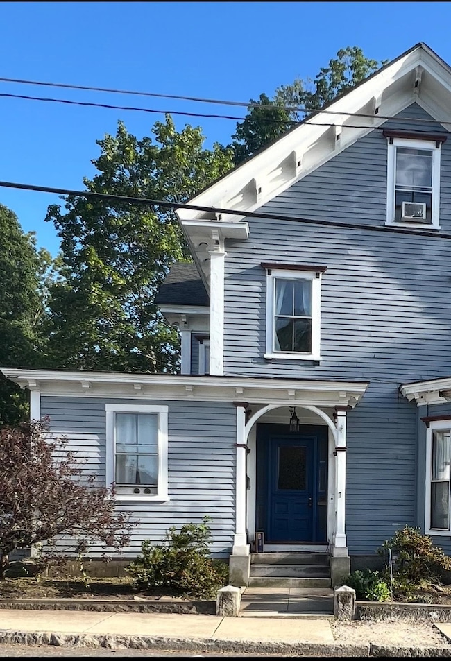 7 Summer St unit 3, Nashua, NH 03064 - photo 2