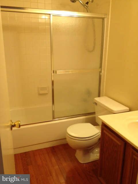 13942 Gunners Place, Centreville, VA 20121 - photo 2