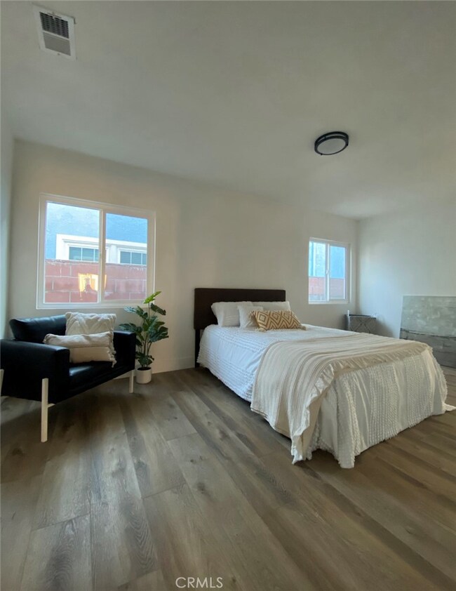 5131 Verdura Ave, Lakewood, CA 90712 - photo 7