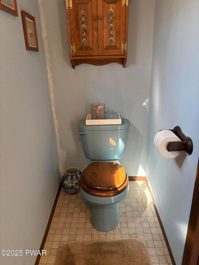 106 Game Trail Dr, Dingmans Ferry, PA 18328 - photo 7