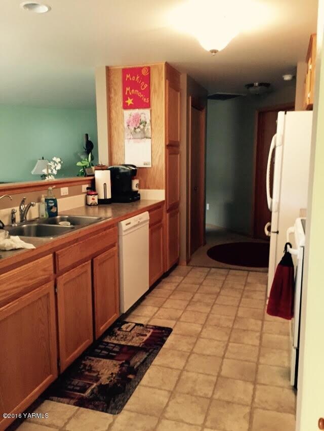 65 kitchen 2