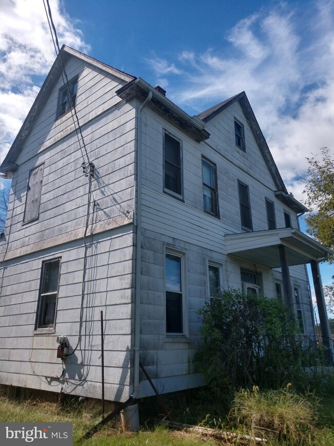 8019 Windsor Mill Rd, Windsor Mill, MD 21244 - photo 6