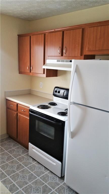 23740 Lake Shore Blvd unit 2, Euclid, OH 44123 - photo 7