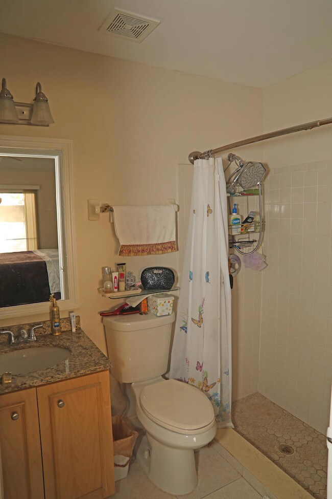 Wellington masterbath