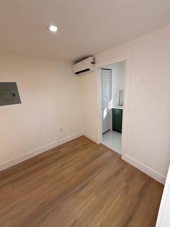 1282 NW 35th St unit 5, Miami, FL 33142 - photo 3