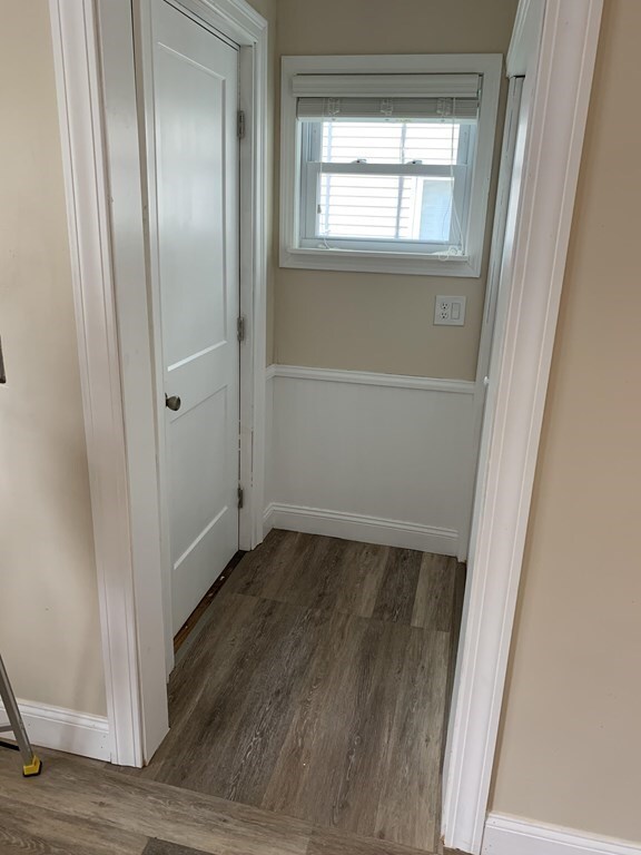 275 S Beacon St, Fall River, MA 02724 - photo 7