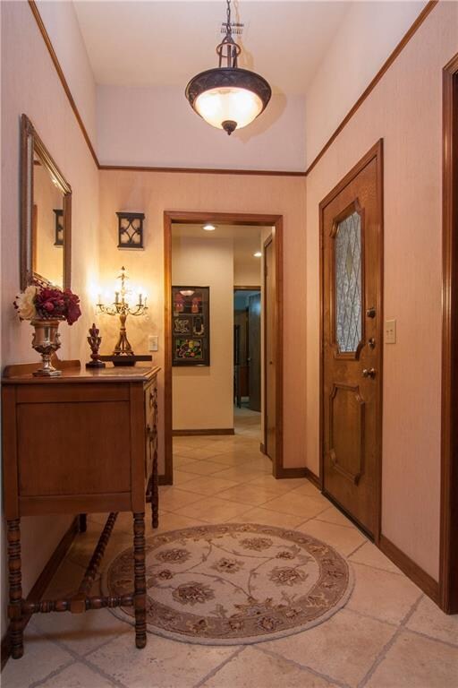 2321 Eastridge Cir, Moore, OK 73160 - photo 3