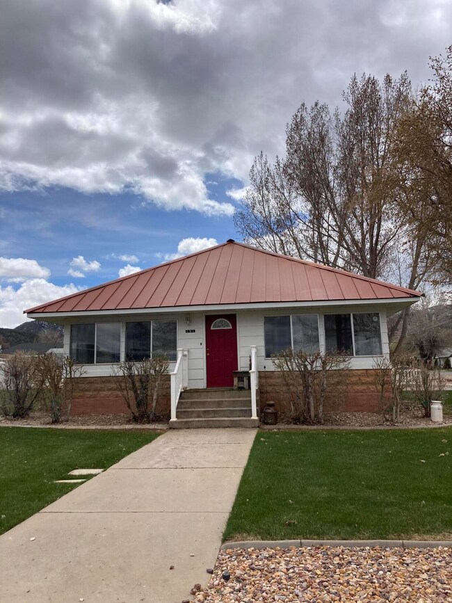191 W 100 N, Paragonah, UT 84760 - photo 2