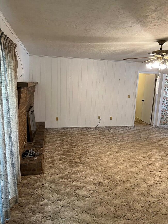 832 Mockingbird Ln, Nacogdoches, TX 75964 - photo 5