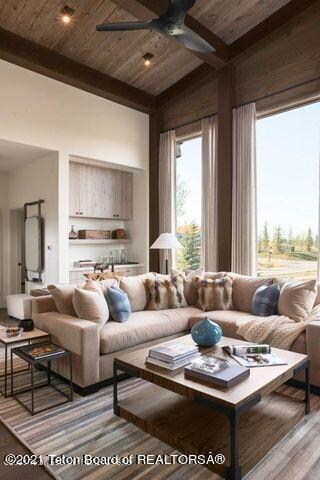 Targhee Interior 2
