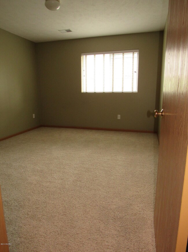 7503 Navajo Valley Dr SW unit 38, Byron Center, MI 49315 - photo 7