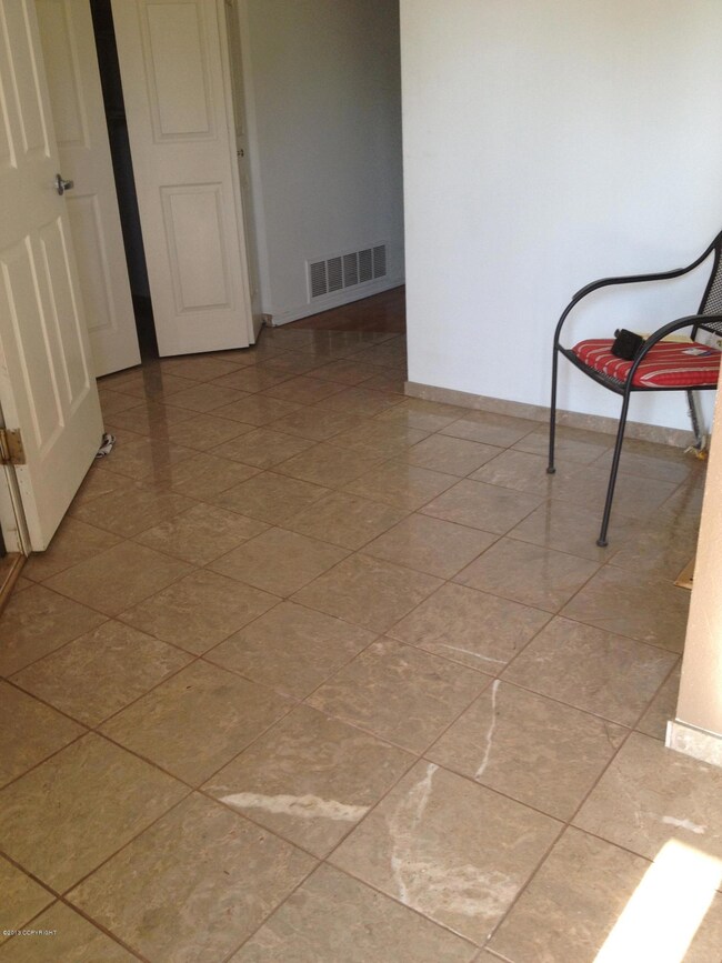 6903 Rovenna St, Anchorage, AK 99518 - photo 7