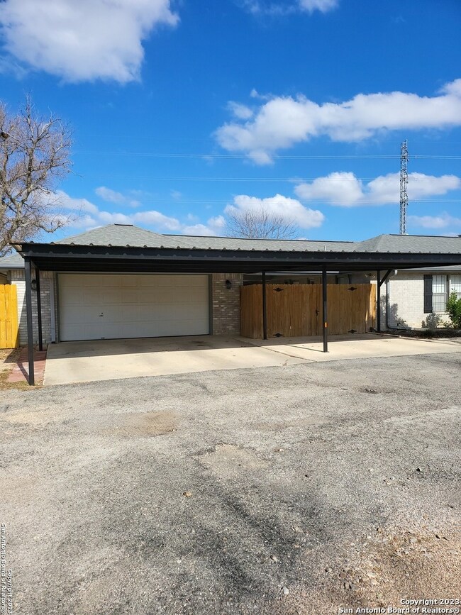 10611 Saltillo Flat, Helotes, TX 78023 - photo 2