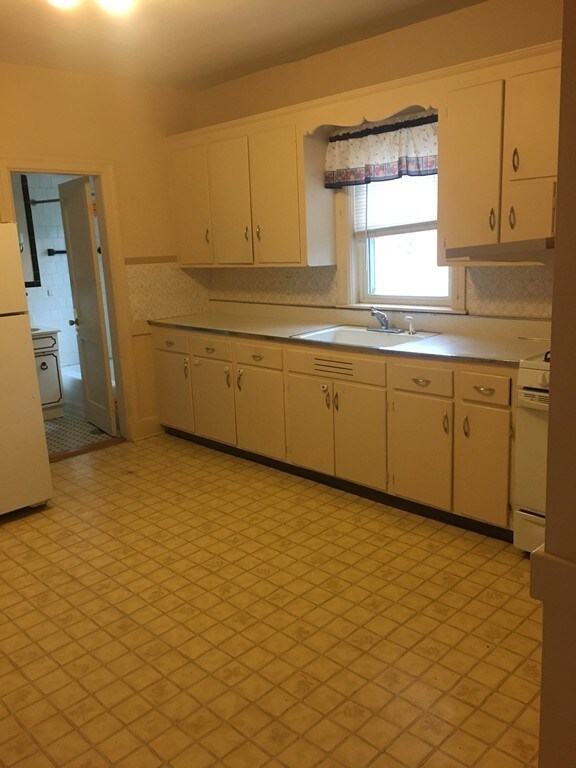 31 Wareham St unit 2F, Medford, MA 02155 - photo 3