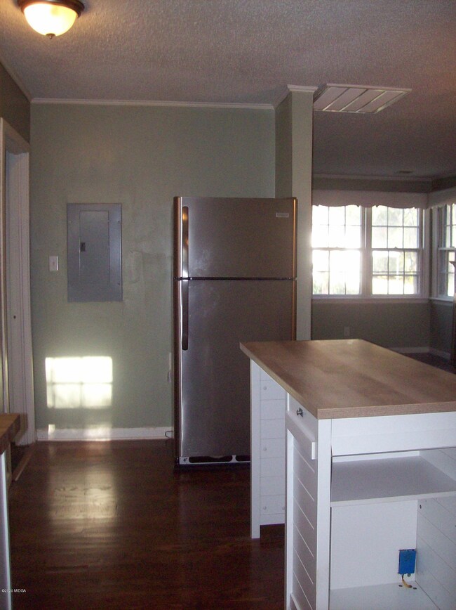 3884 Berkley Dr, Macon, GA 31204 - photo 4