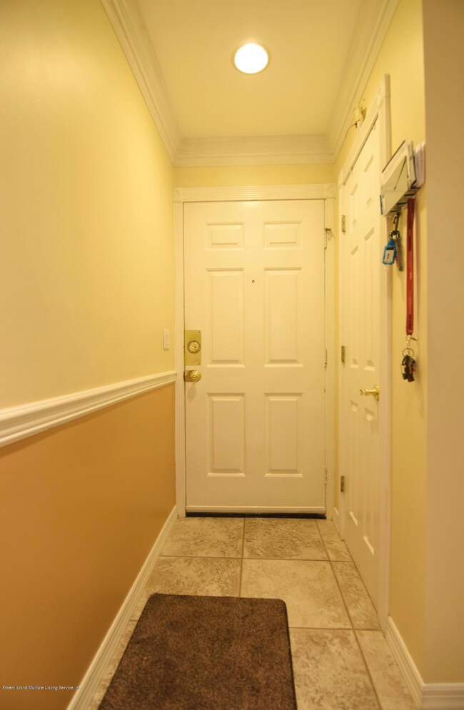 (3) Entry Foyer