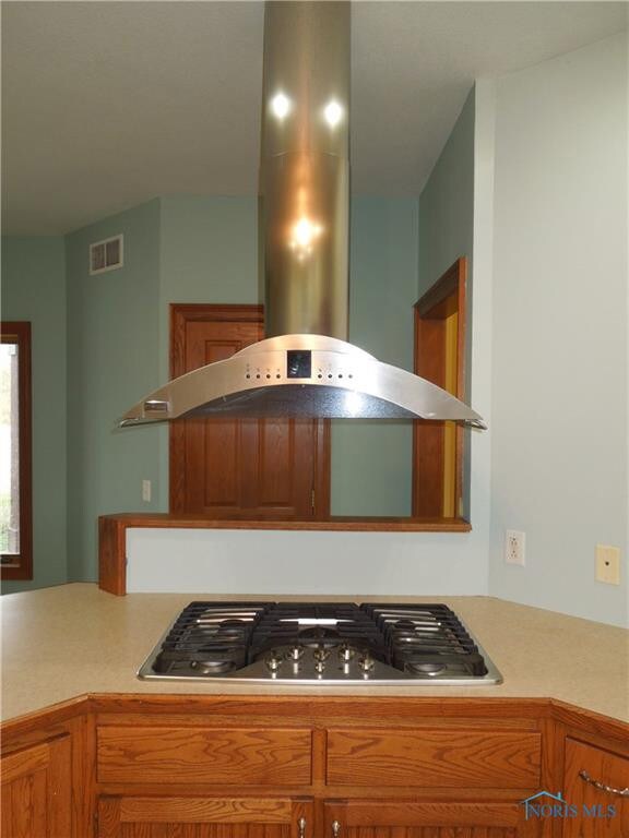 2401 County Road 4, Swanton, OH 43558 - photo 2