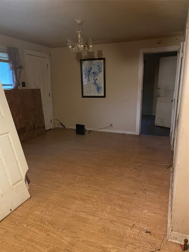 7203 Bonita St, Houston, TX 77016 - photo 4