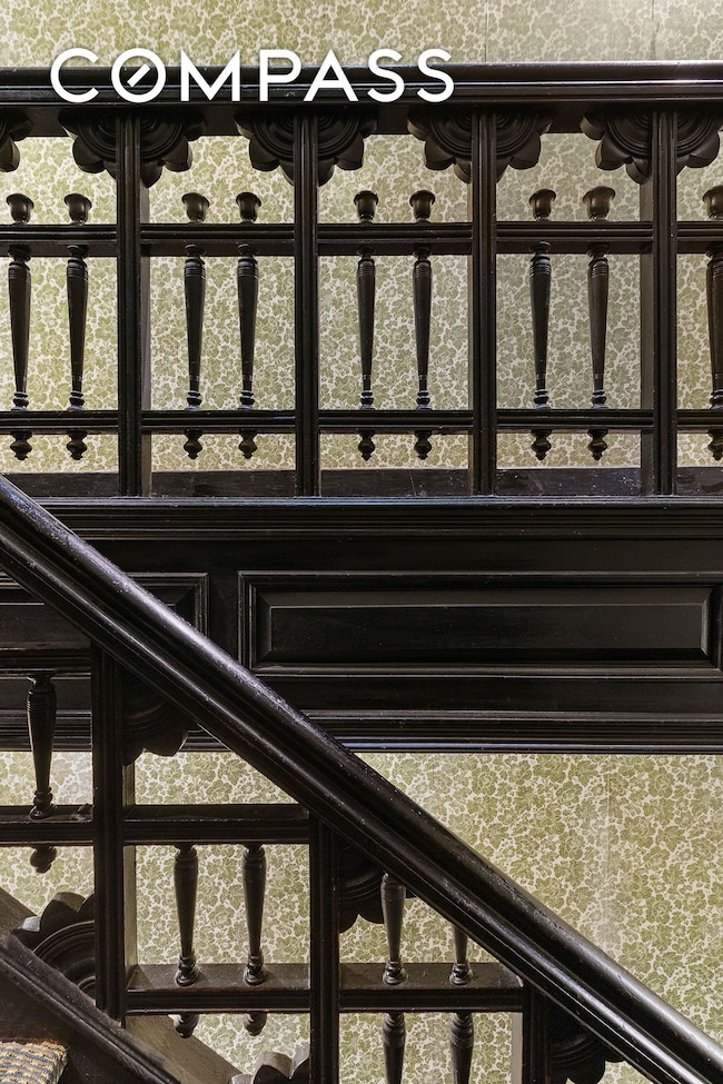 137 W 80th St, New York, NY 10024 - photo 3