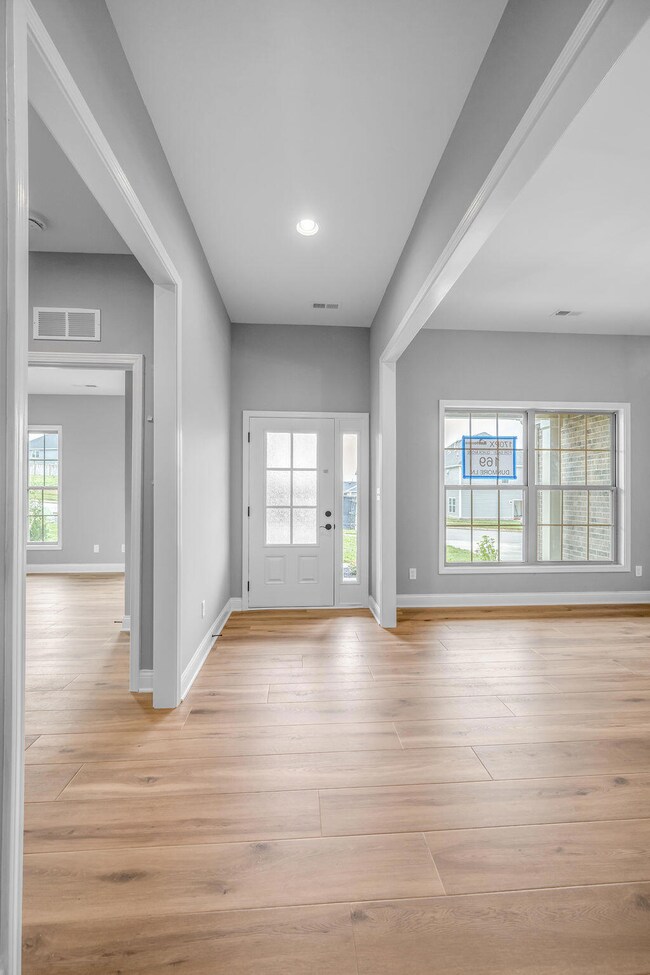 169 Dunmore Ln, Georgetown, KY 40324 - photo 4