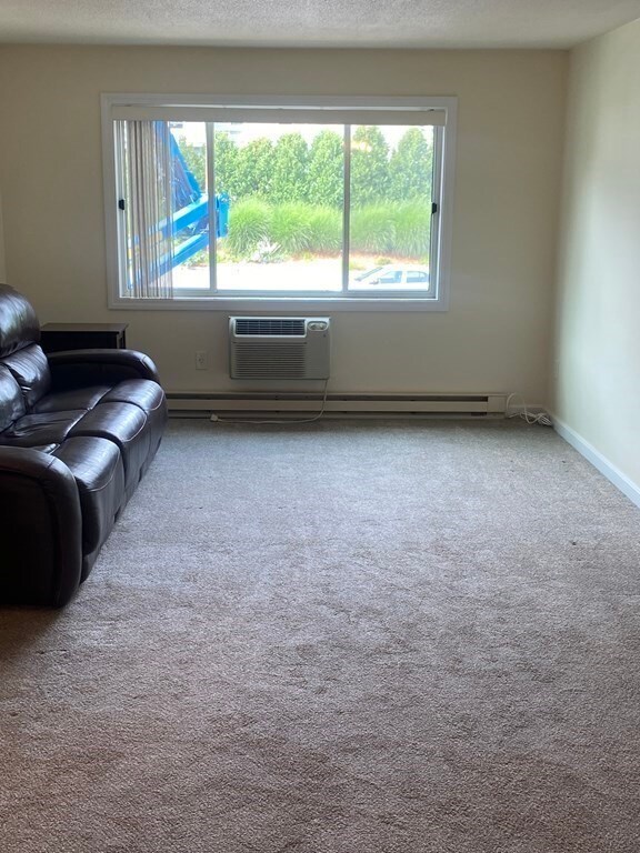 74 Beach St unit 2-6, Woburn, MA 01801 - photo 7