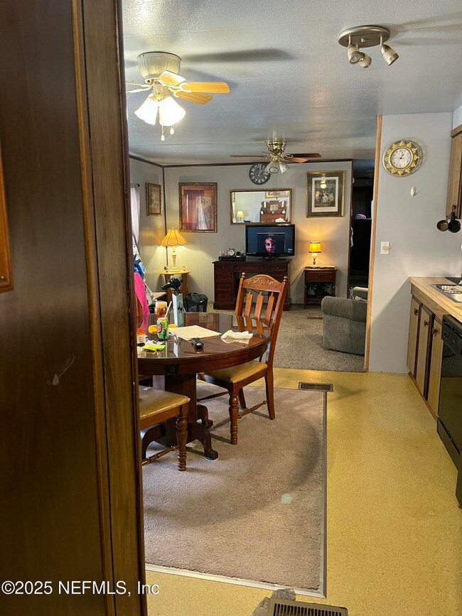 101 Hummingbird Trail, Crescent City, FL 32112 - photo 6