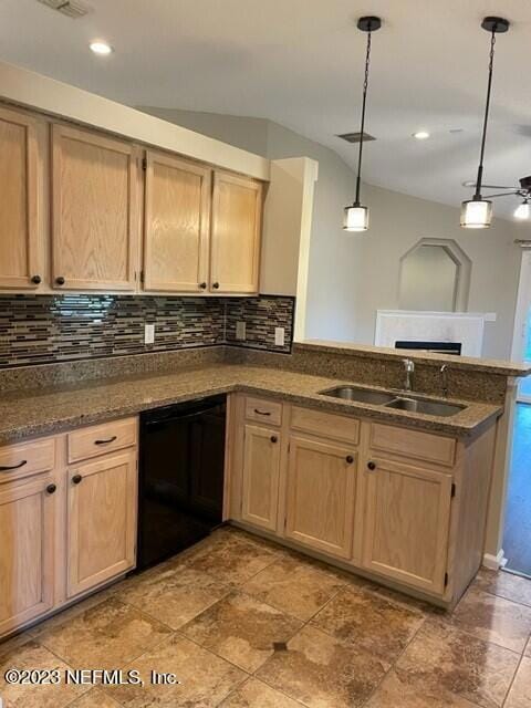 Kitchen 4