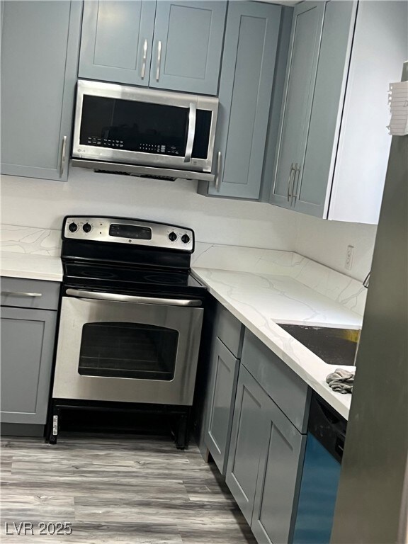 158 Greenbriar Townhouse Way, Las Vegas, NV 89121 - photo 3