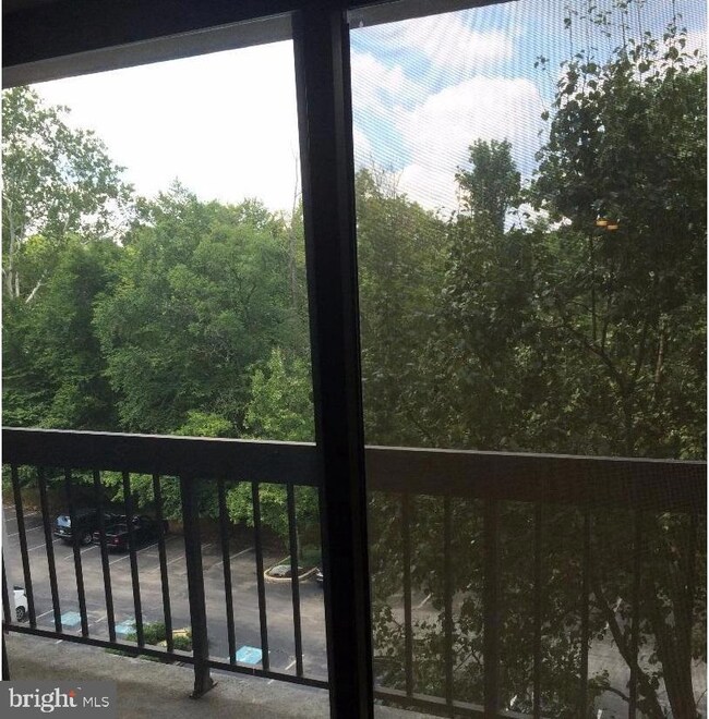 800 Avondale Rd unit 5H, Wallingford, PA 19086 - photo 6