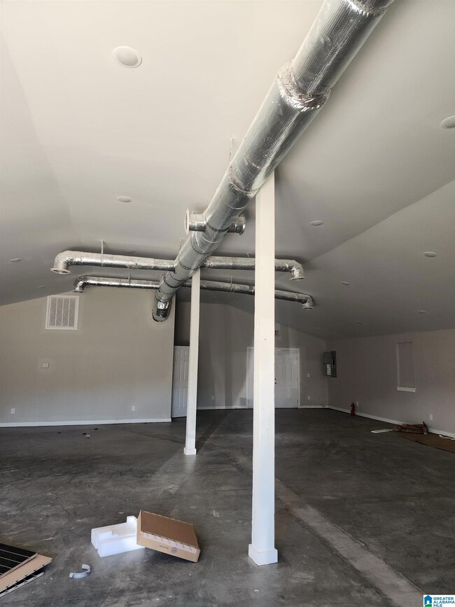 1502 7th St N, Clanton, AL 35045 - photo 5