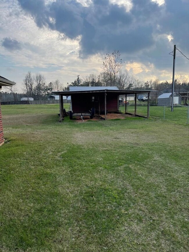 1115 County Road 724, Nacogdoches, TX 75964 - photo 3