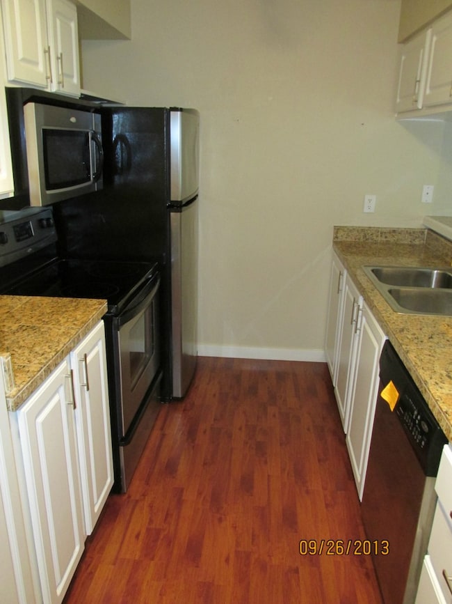 412 Center Rd unit D5, Everett, WA 98204 - photo 7