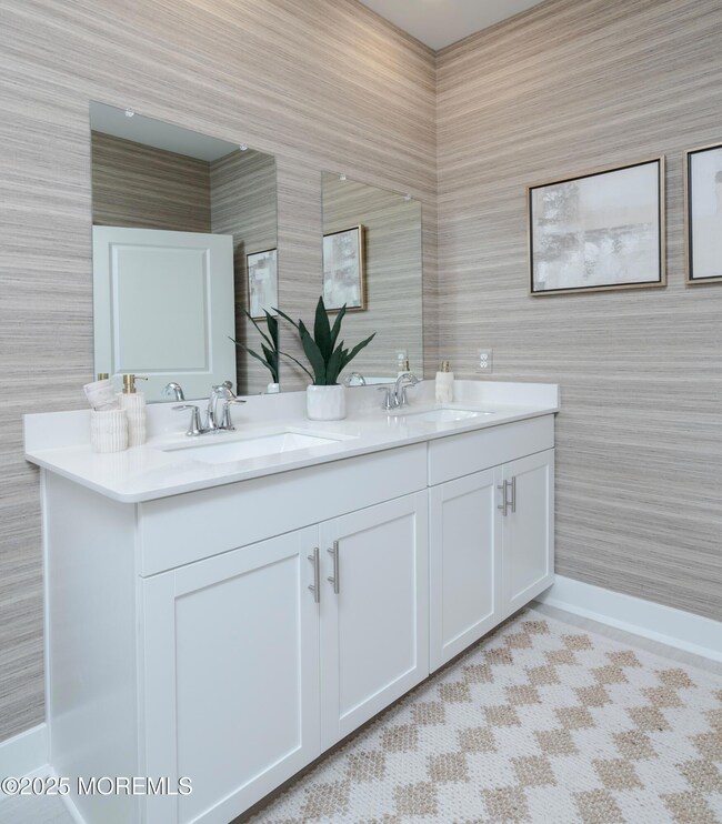Owner suite vanity