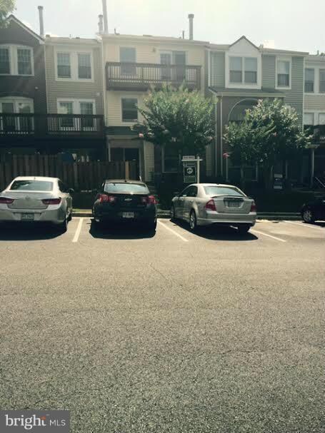 12592 Kempston Ln unit 7, Woodbridge, VA 22192 - photo 2