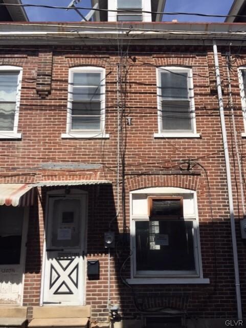 1303 W Wayne St, Allentown, PA 18102 - photo 4