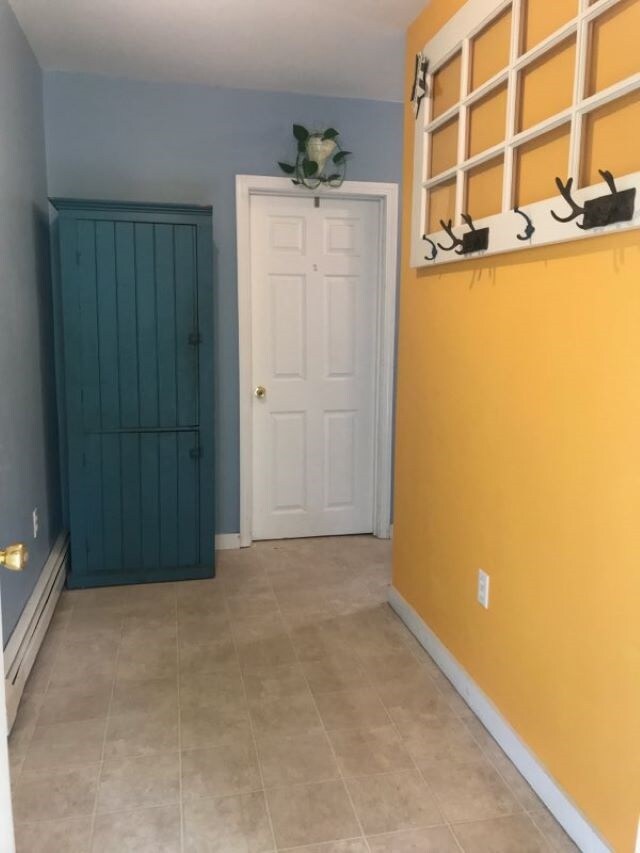 5 Baxter Ln, MerriMacK, NH 03054 - photo 2