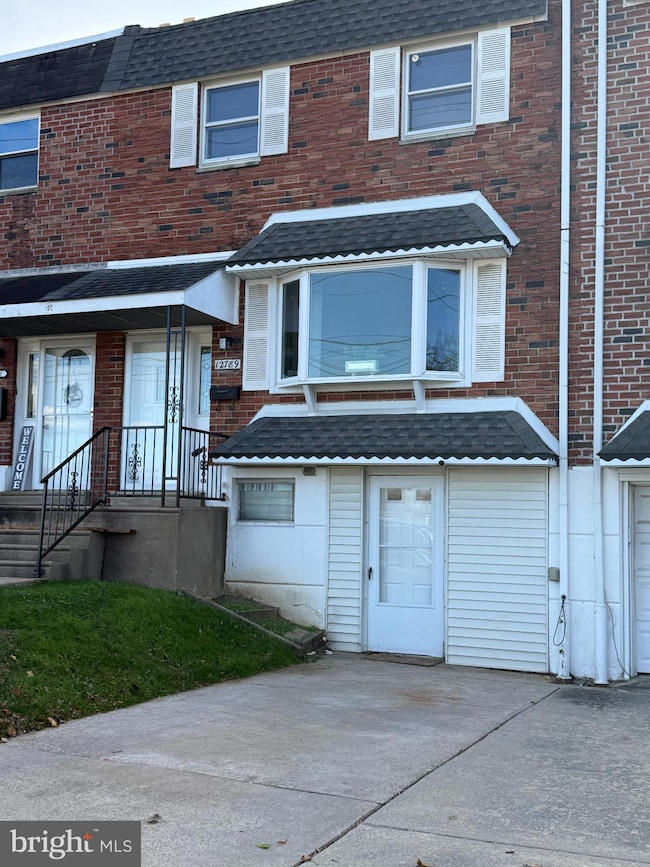 12789 Dunks Rd, Philadelphia, PA 19154 - photo 3